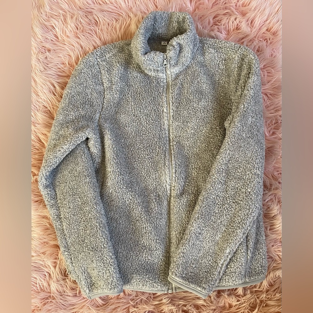 Uniqlo Fluffy Yarn Jacket